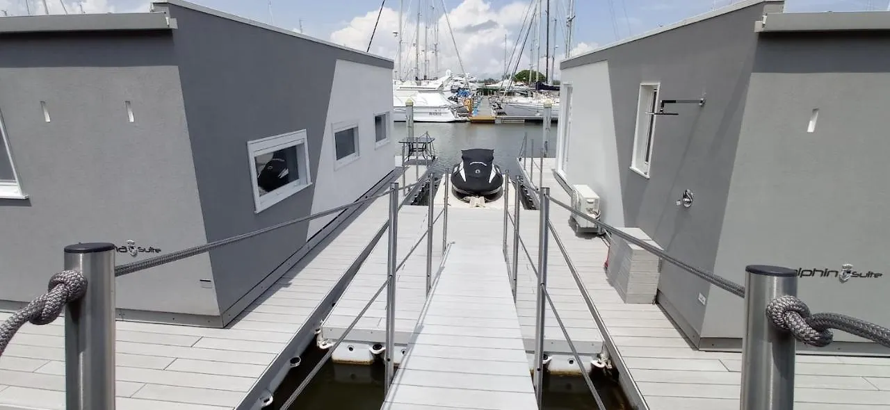 Botel Marina Degli Estensi Floating Resort Llido Degli Estensi Itália
