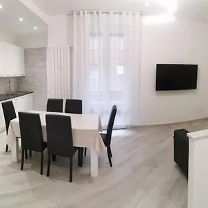 Residenze Niguarda E Apartment Mailand